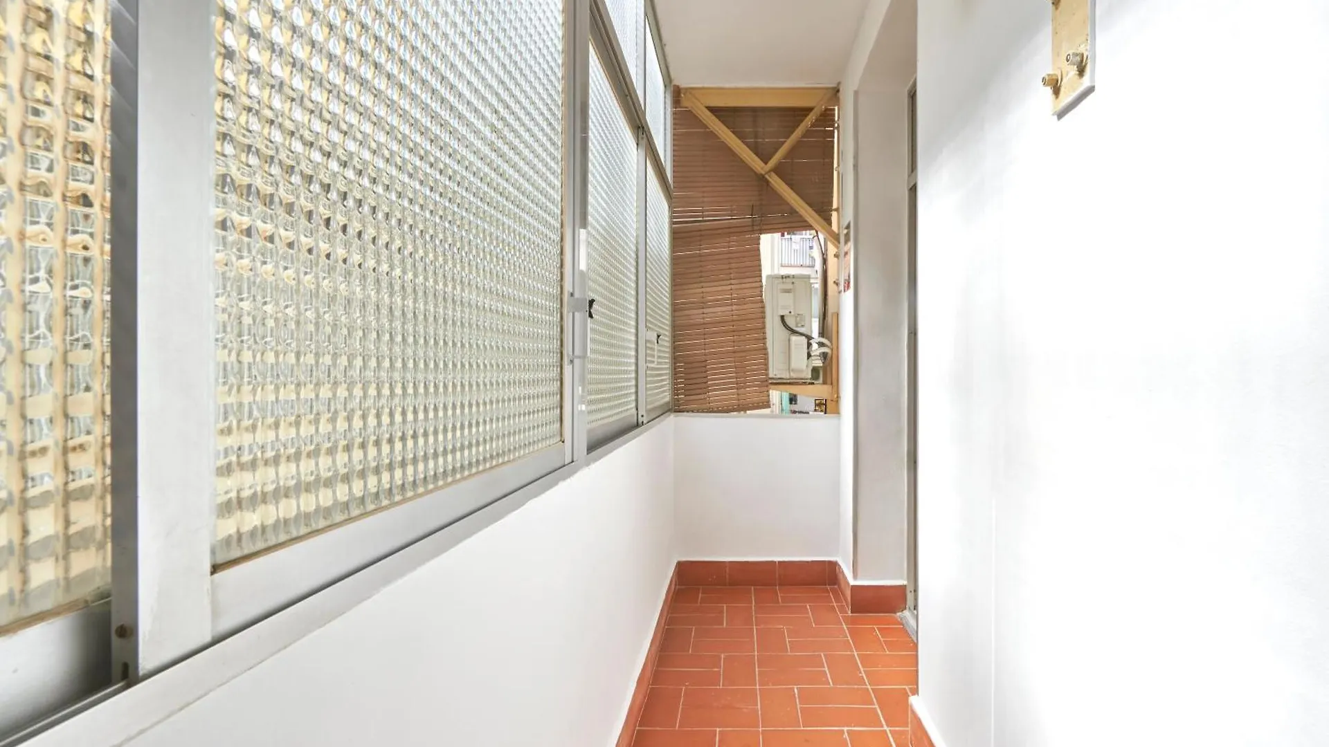 Vibrant And Modern Apartment Barcelona